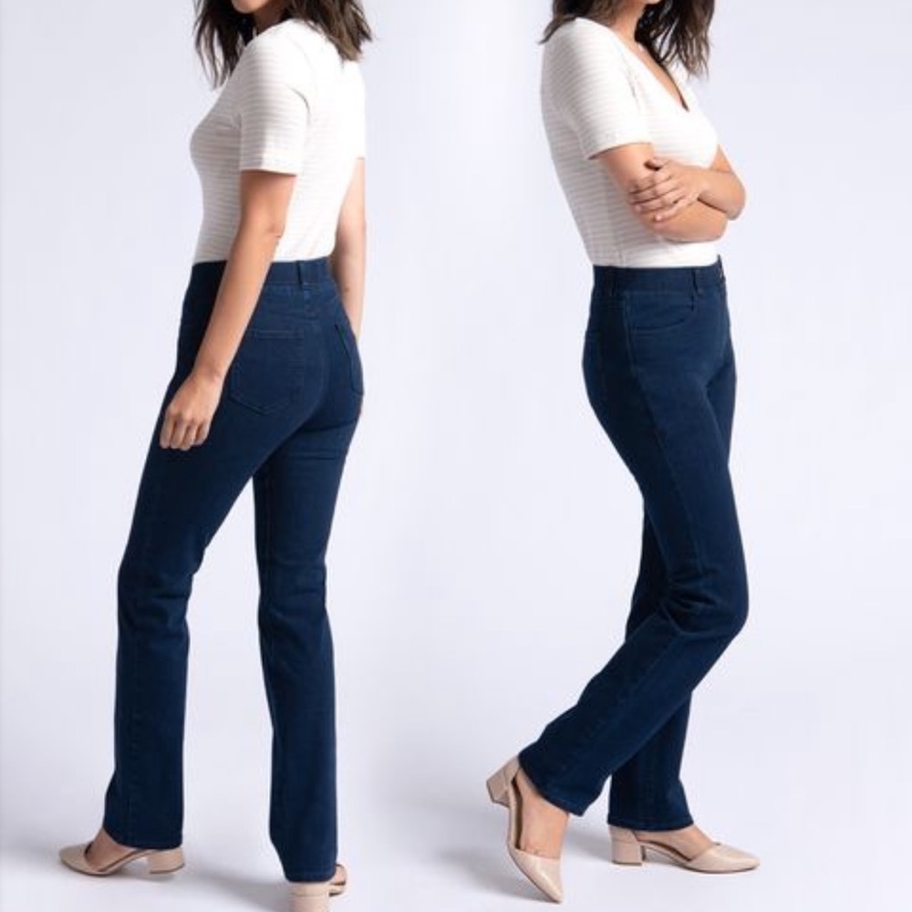 Betabrand Yoga Denim
Straight-Leg • 4-Pocket High-Rise